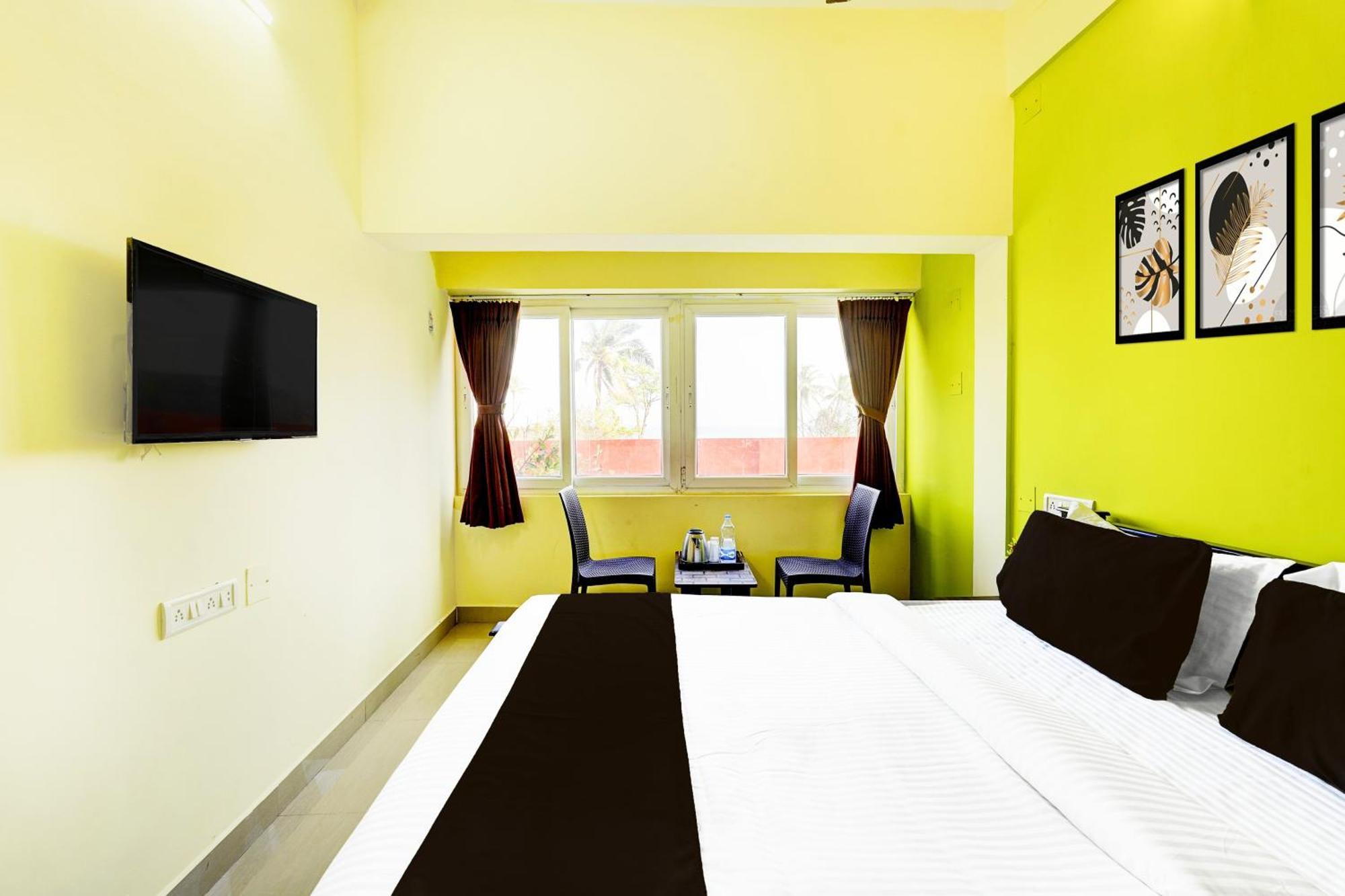Super Collection O Nibav Beach View Chennai Exterior photo
